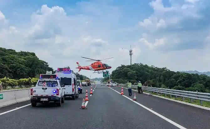万秀区高速公路汽车救援案例