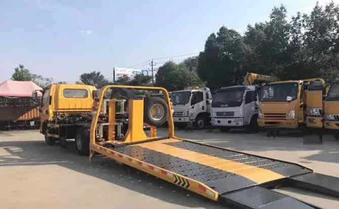 万秀区汽车中途维修案例